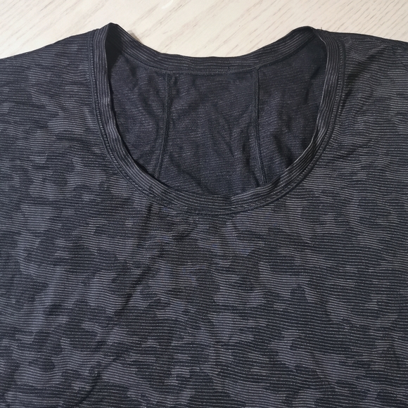 Lululemon Miles Ahead Short Sleeve (Camo) - Picture 3 of 16